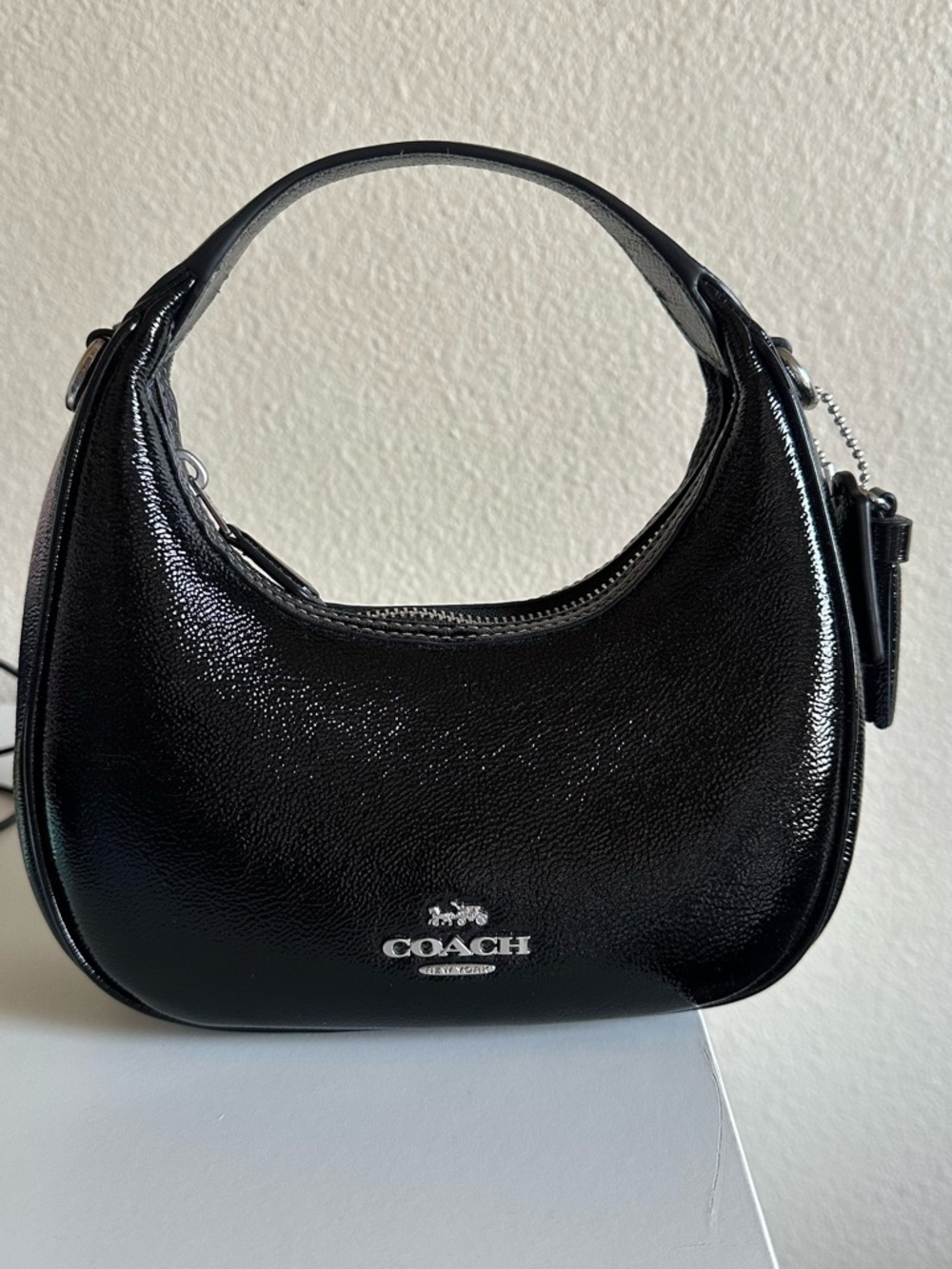 Coach Carmen mini crossbody crinkled leather - Picture 2 of 5